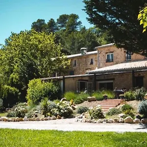 Le Clos Pierrepont Hotel